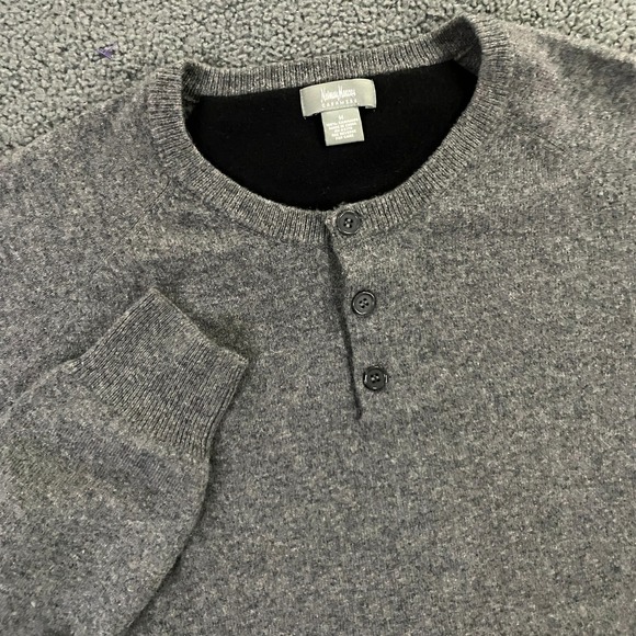 Nieman Marcus Cashmere Sweater Mens Medium Henley Button Pullover Soft Gray